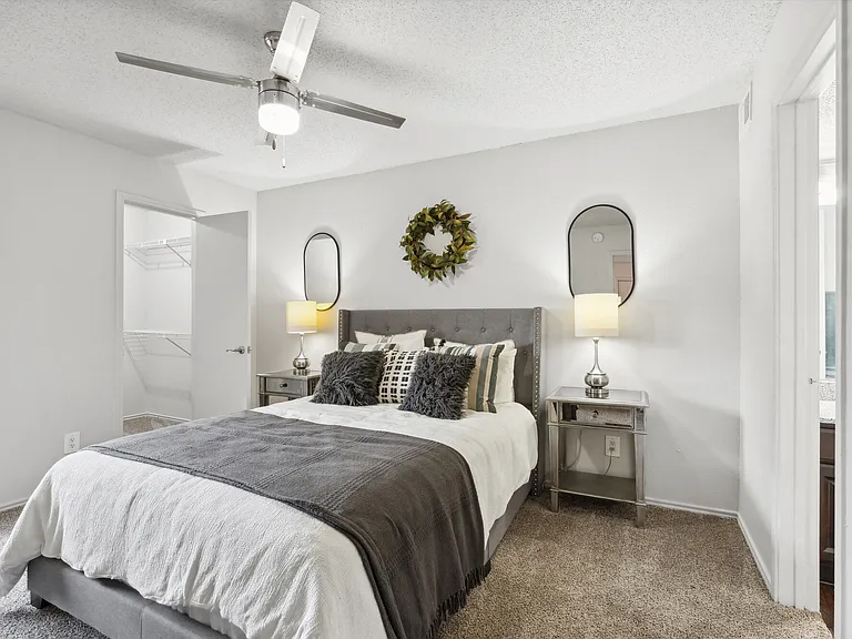 Townlake Of Coppell — Photo 13