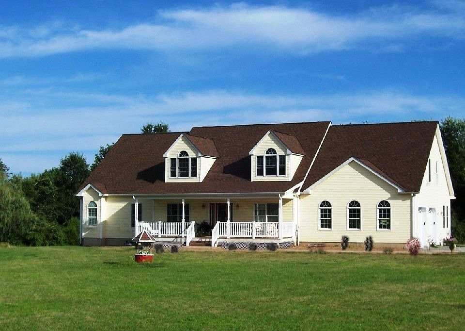 Huge Colonial Cape Cod