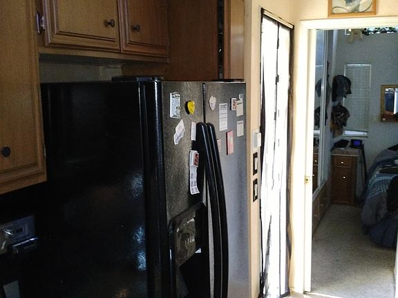 5th image of 375 W Ramona St Spc 20
