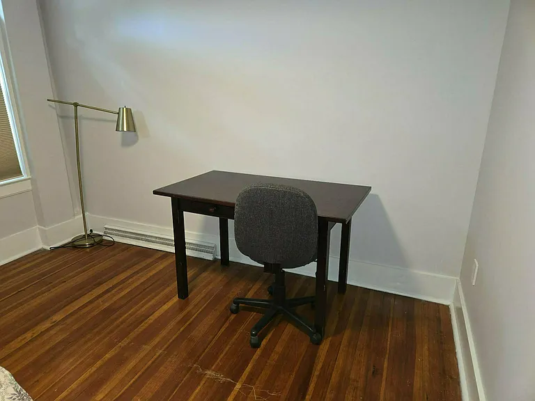 118 Otis St #1 — Photo 4