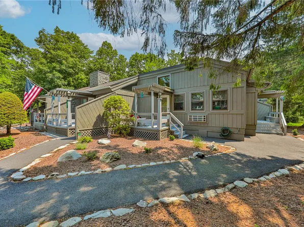 129 Condor Dr Unit 17, Tamiment, PA 18371