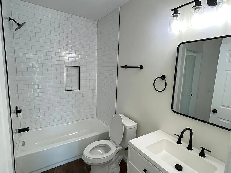 180 E Morrill Ave — Photo 15
