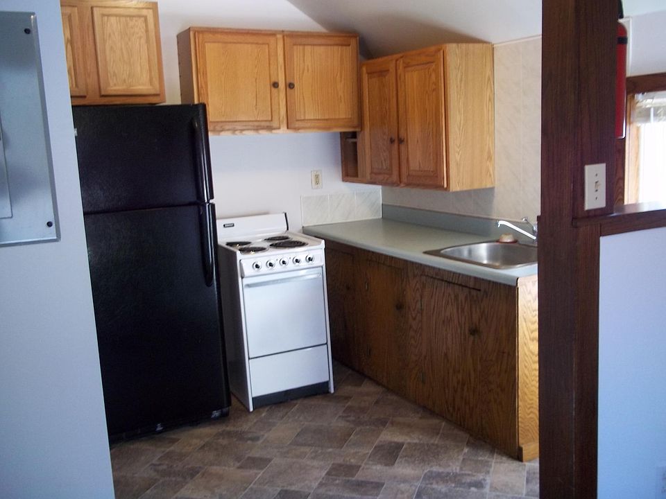 1st image of 525 Day St APT 3