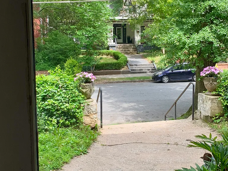 790 Myrtle St N — Photo 21