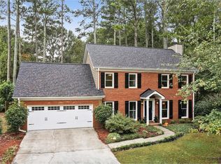 1052 Dogwood Forest Dr NE, Marietta, GA 30068