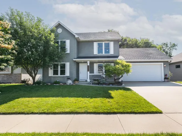 1760 Spruce Meadows Dr SE, Rochester, MN 55904