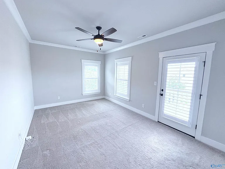 215 Saint Louis St — Photo 27
