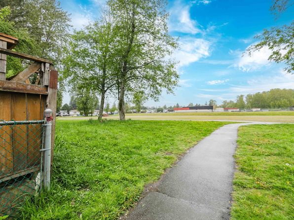 11253 Glenbrook Pl, Delta, BC V4C 7N5