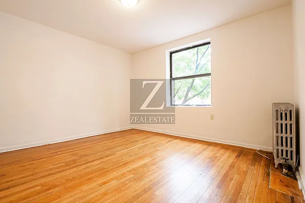 Rented by ZealEstate Group Inc | media 16