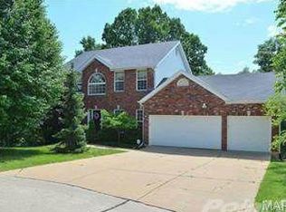 593 Wetherby Terrace Dr, Ballwin, MO 63021