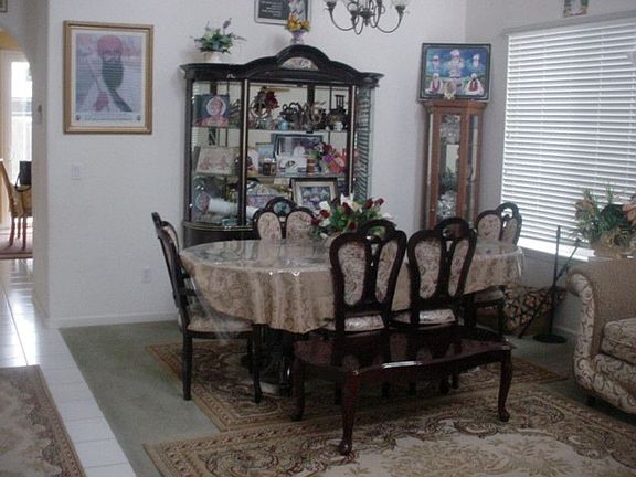 5th image of 2544 Knollwood Ln