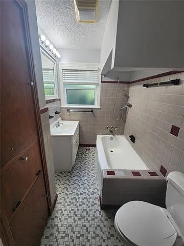 14 Gelbke Dr — Photo 13