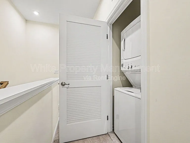 6222 Cleburne Ct — Photo 16