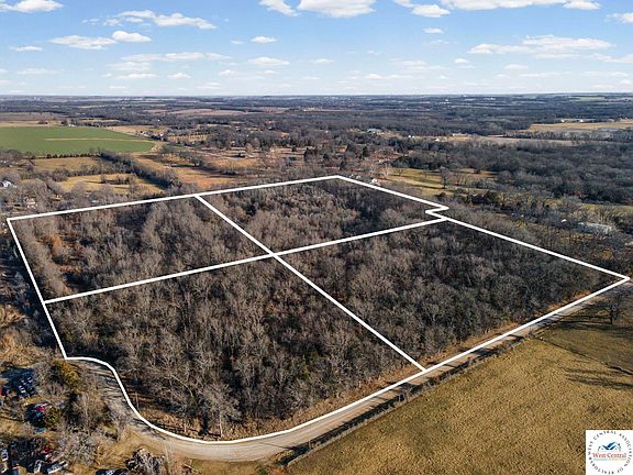 5th image of SW Lot E Pine St