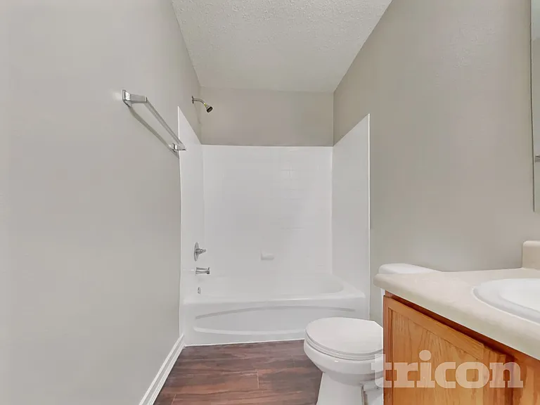 2720 Redland Ln — Photo 9