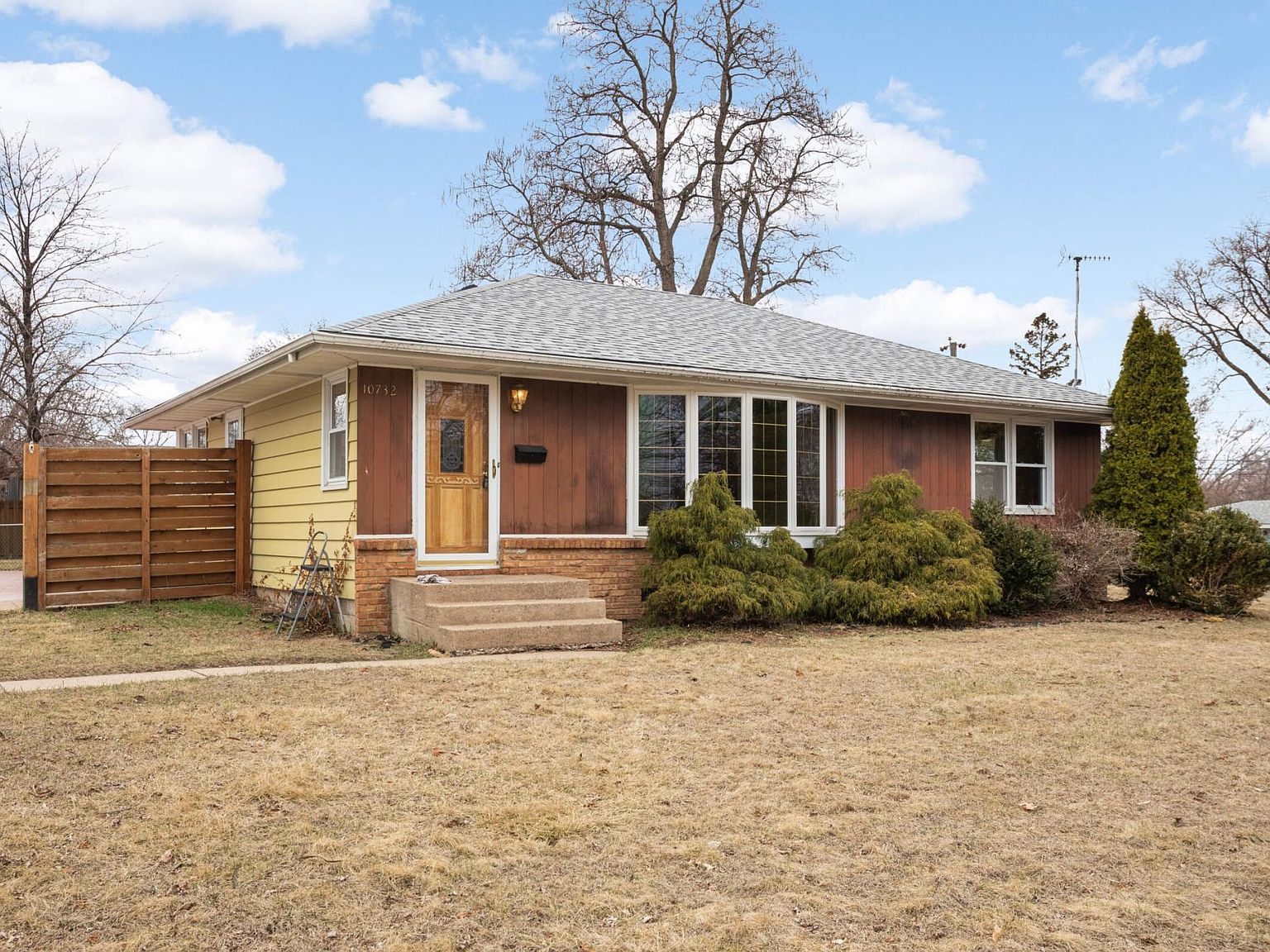 10732 Chowen Ave S, Bloomington, MN 55431 | Zillow