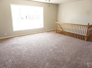 2009 Catalina Pl, Marshalltown, IA 50158