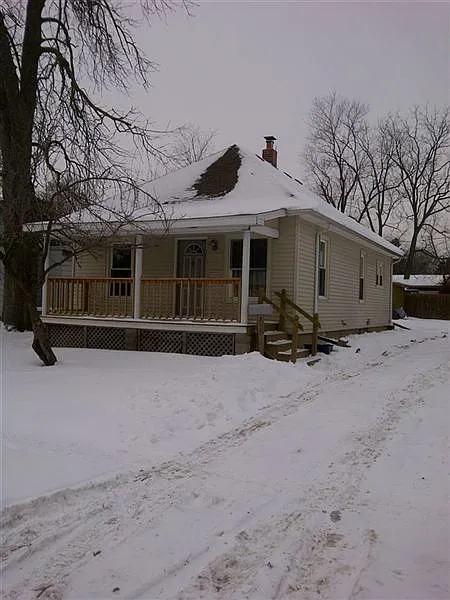 811 13th St photo 1