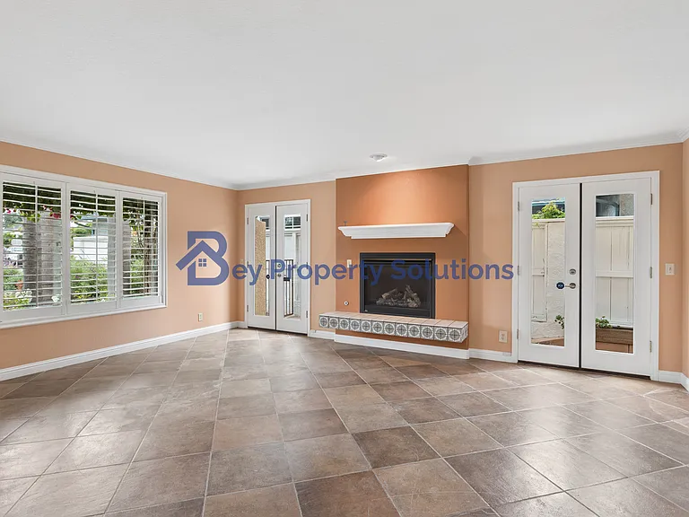 599 Woodland Dr — Photo 7