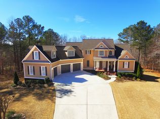 175 Diamond Point, Fayetteville, GA 30215