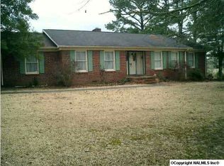 445 Forest Chapel Rd, Hartselle, AL 35640