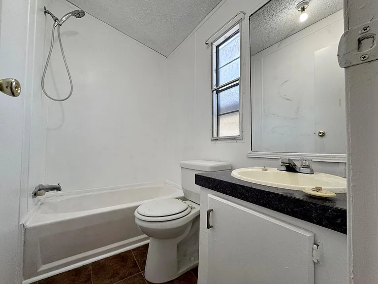 2478 Hintz Rd — Photo 11