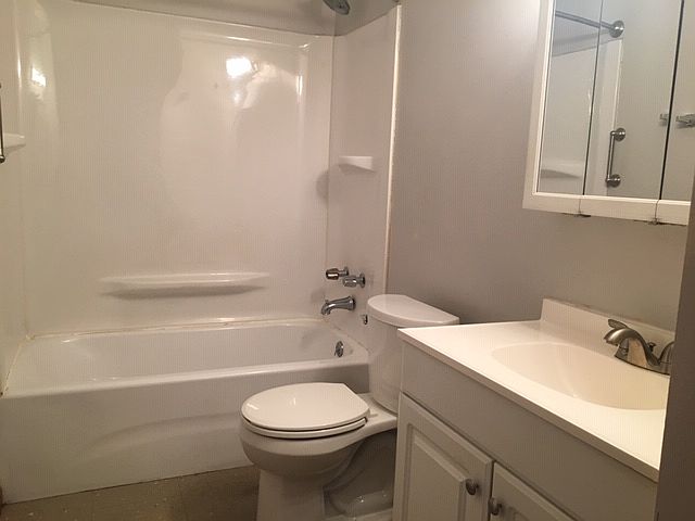 2nd image of 212 Rhoades Ave