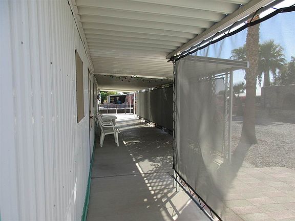 4th image of 13378 E 43rd Dr