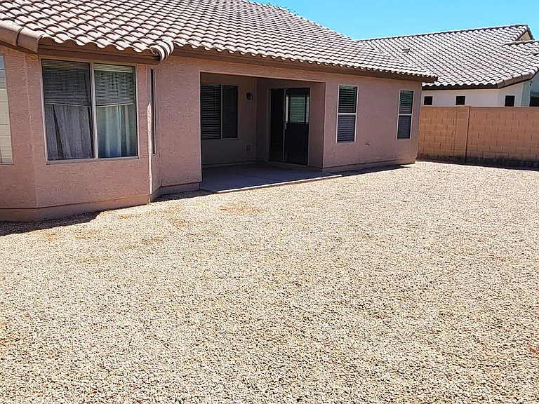 809 W Desert Valley Dr — Photo 20