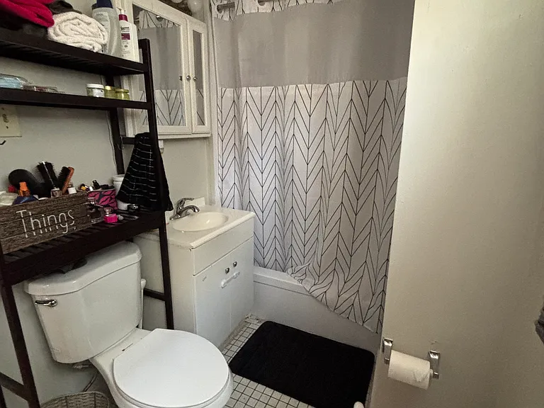 369 Shirley St #2 — Photo 9