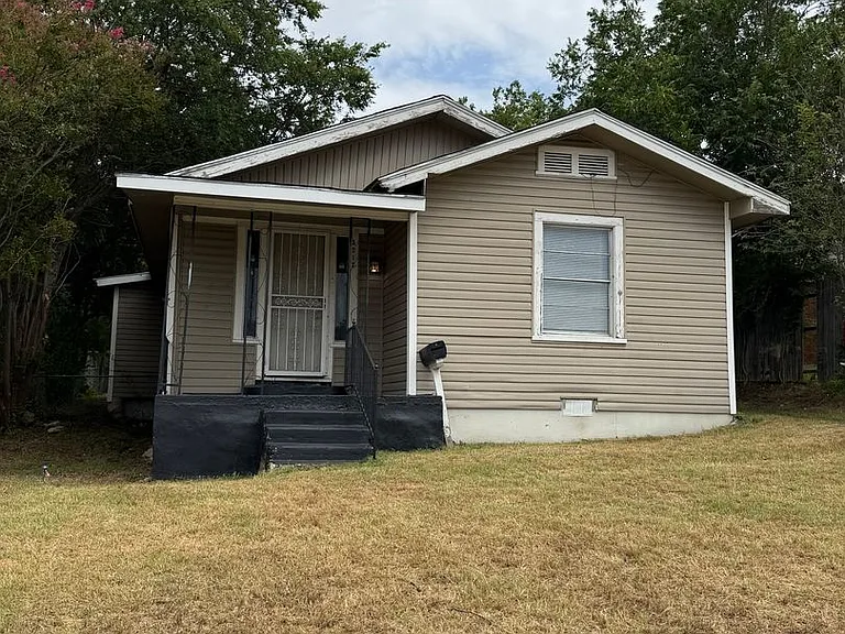 5212 Bonnell Ave — Photo 3