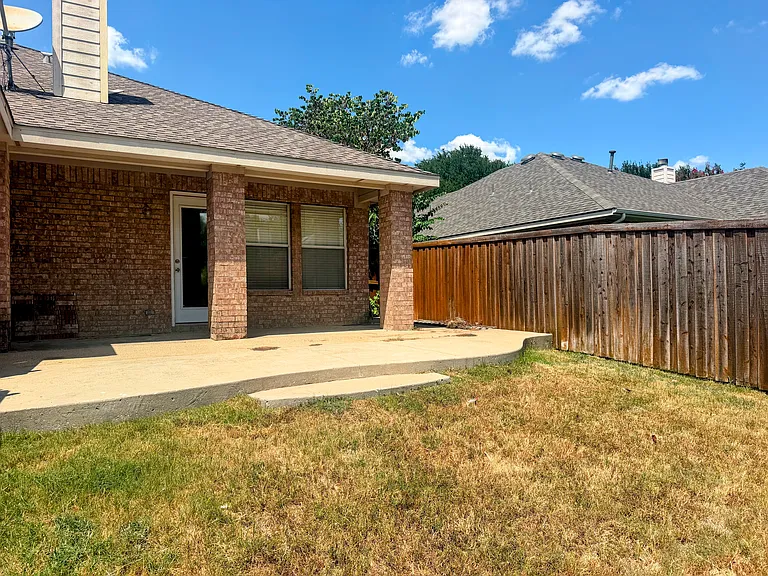 11521 Blanchard Dr — Photo 21