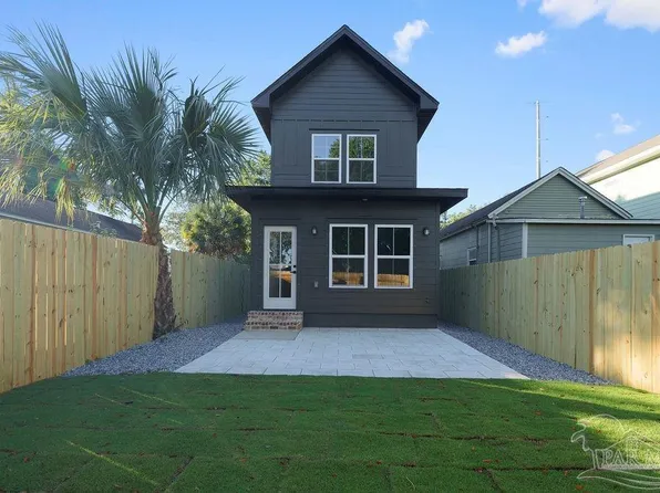 900 Dr Martin Luther King Jr Dr, Pensacola, FL 32501