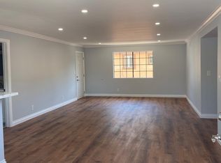 21213 De La Guerra St #21213, Woodland Hills, CA 91364
