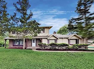 415 Sussex Ct, Buffalo Grove, IL 60089