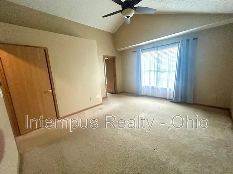 173 Niatross Pl — Photo 14