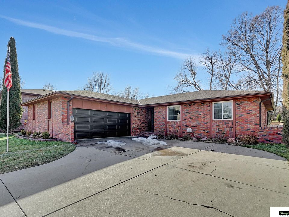 1st image of 5421 Bison Dr