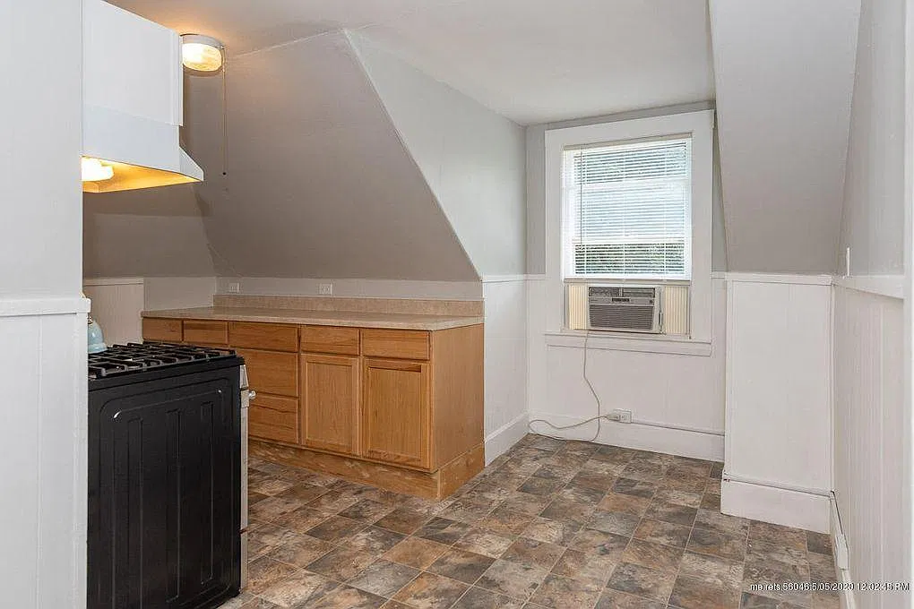5 Herford Ave — Photo 2