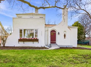 3227 North 104th STREET, Wauwatosa, WI