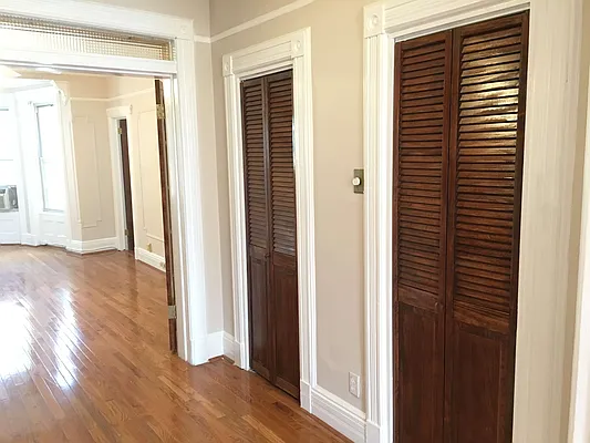 Rented by Rapid Realty Sunset Park Inc | media 18