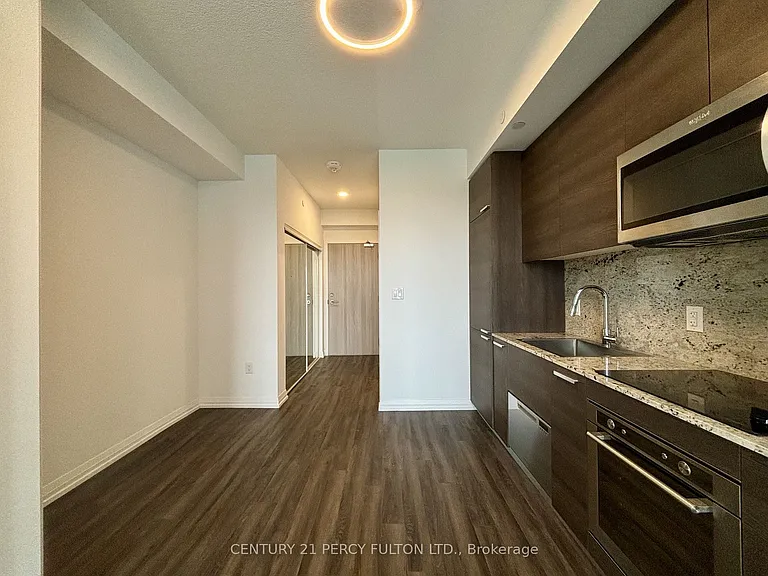 75 Canterbury Pl #1609 — Photo 2