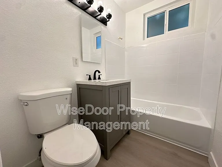7914 16th St — Photo 9