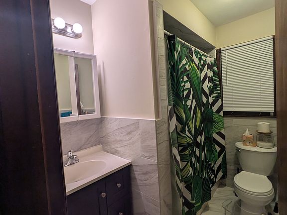 2nd image of 205 Orchard St APT A2