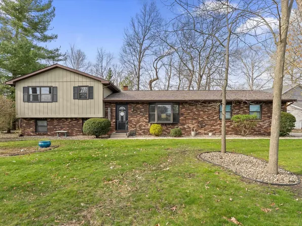 51628 Old Mill Rd, South Bend, IN 46637