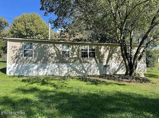 600 Jim Conner Rd, Lenoir City, TN 37772