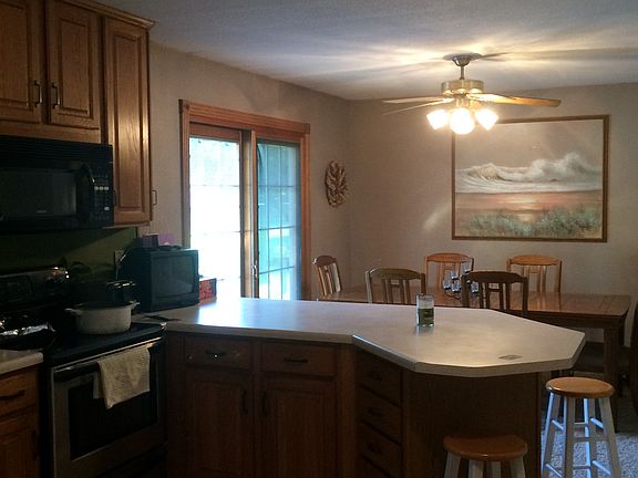 Kitchen and dining room