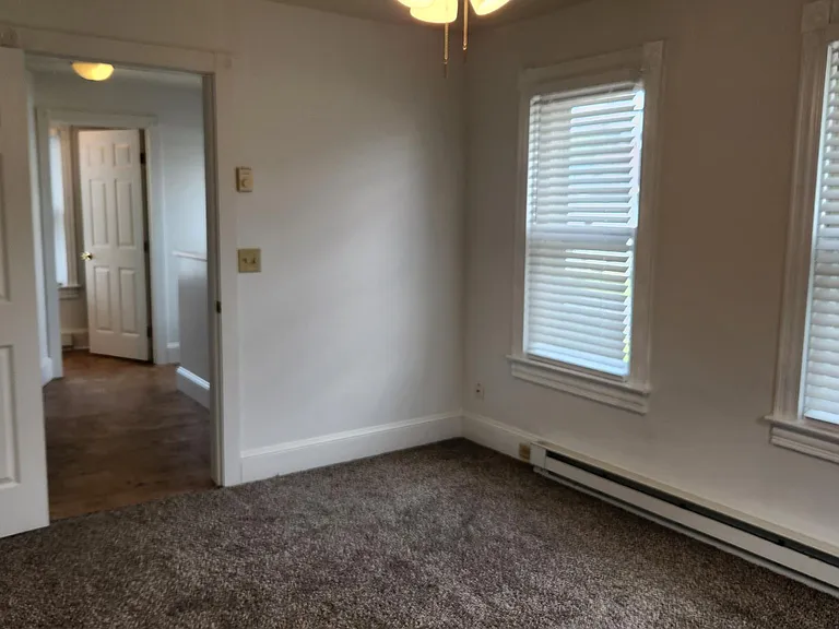 230 Scott Ave #A — Photo 32