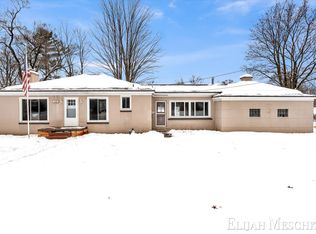 1408 Mark St NE, Grand Rapids, MI 49525