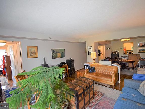 2nd image of 610 N West St APT 308