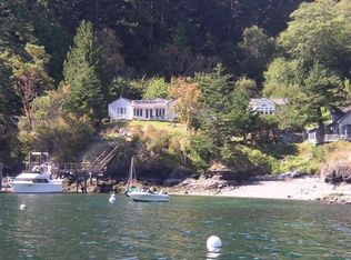 389 Iottes Landing Rd, Eastsound, WA 98245